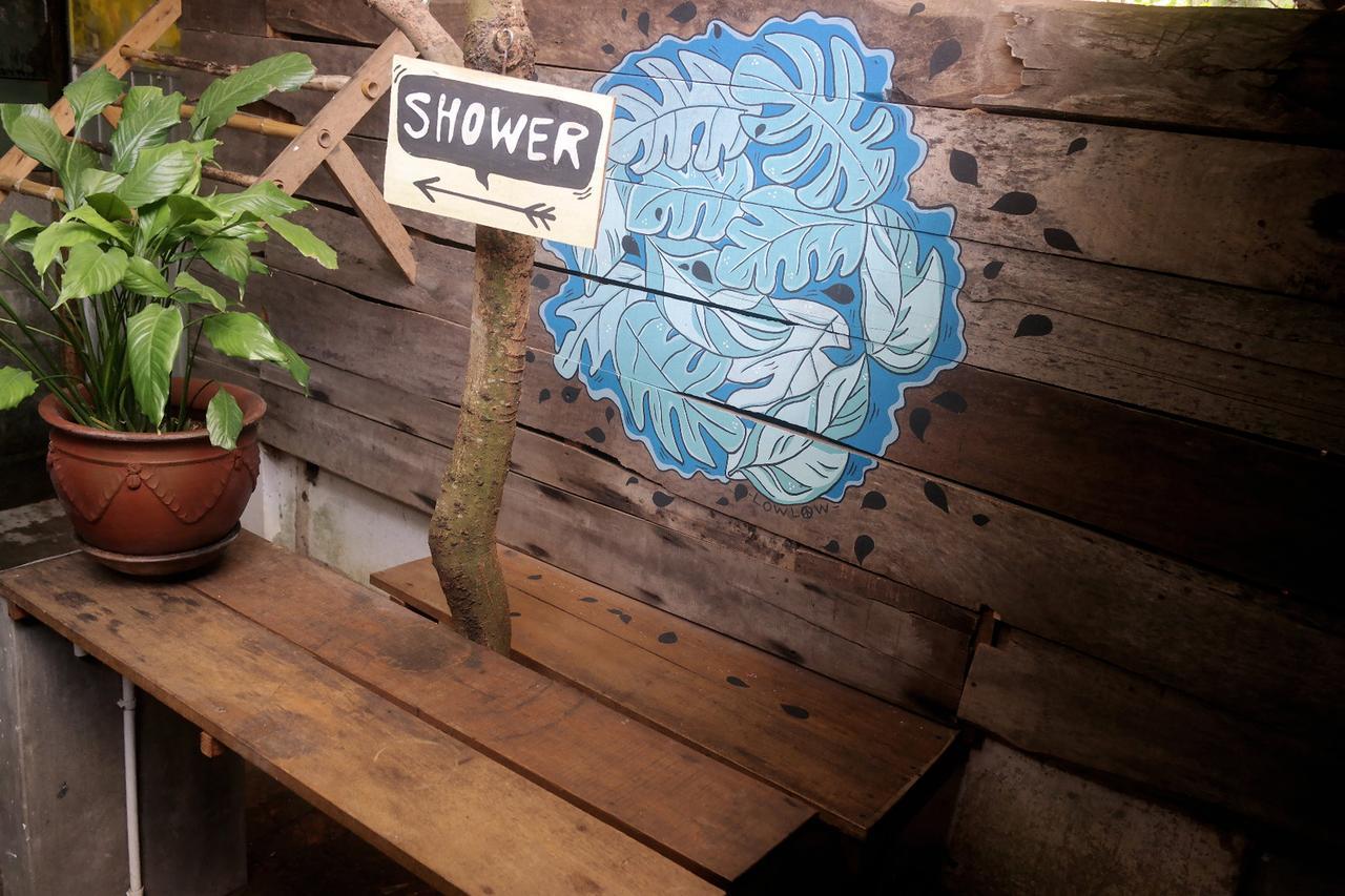 Abrakadabra! Artbnb Yogyakarta Exterior foto