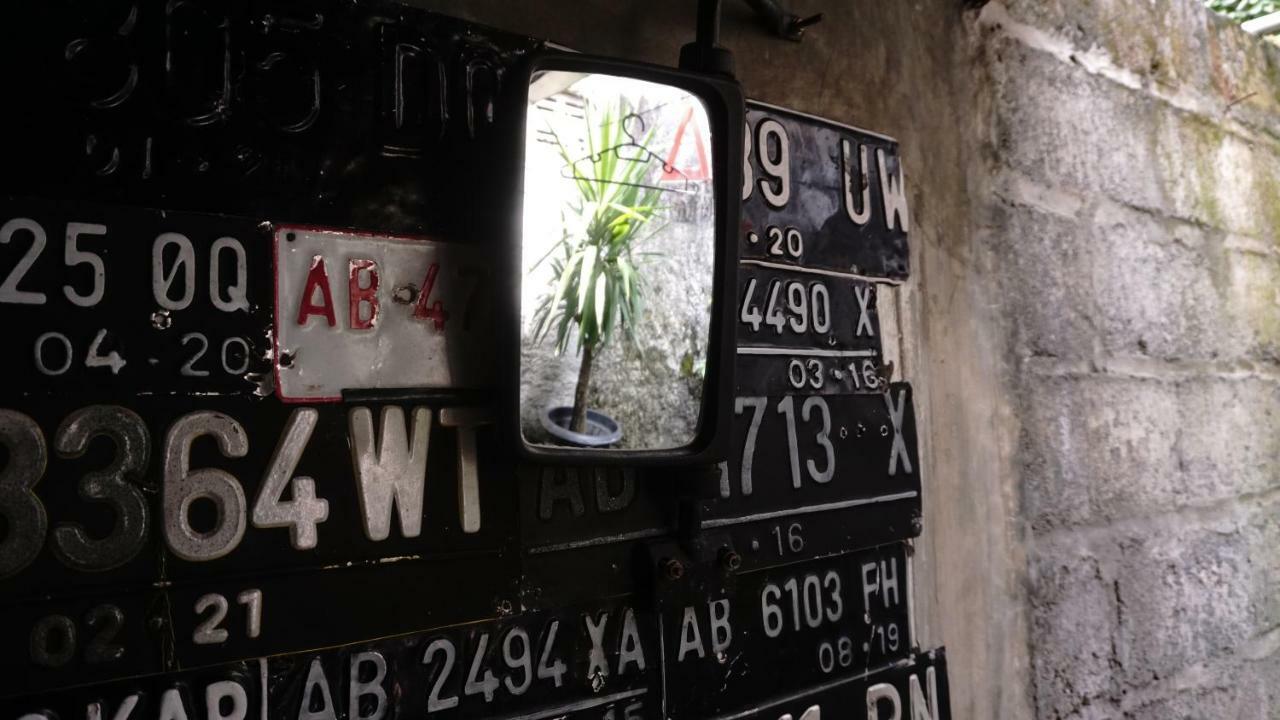 Abrakadabra! Artbnb Yogyakarta Exterior foto